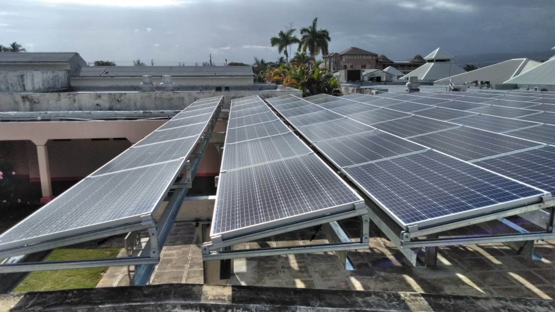 Solar energy at May Pen Hospital, Jamaica 