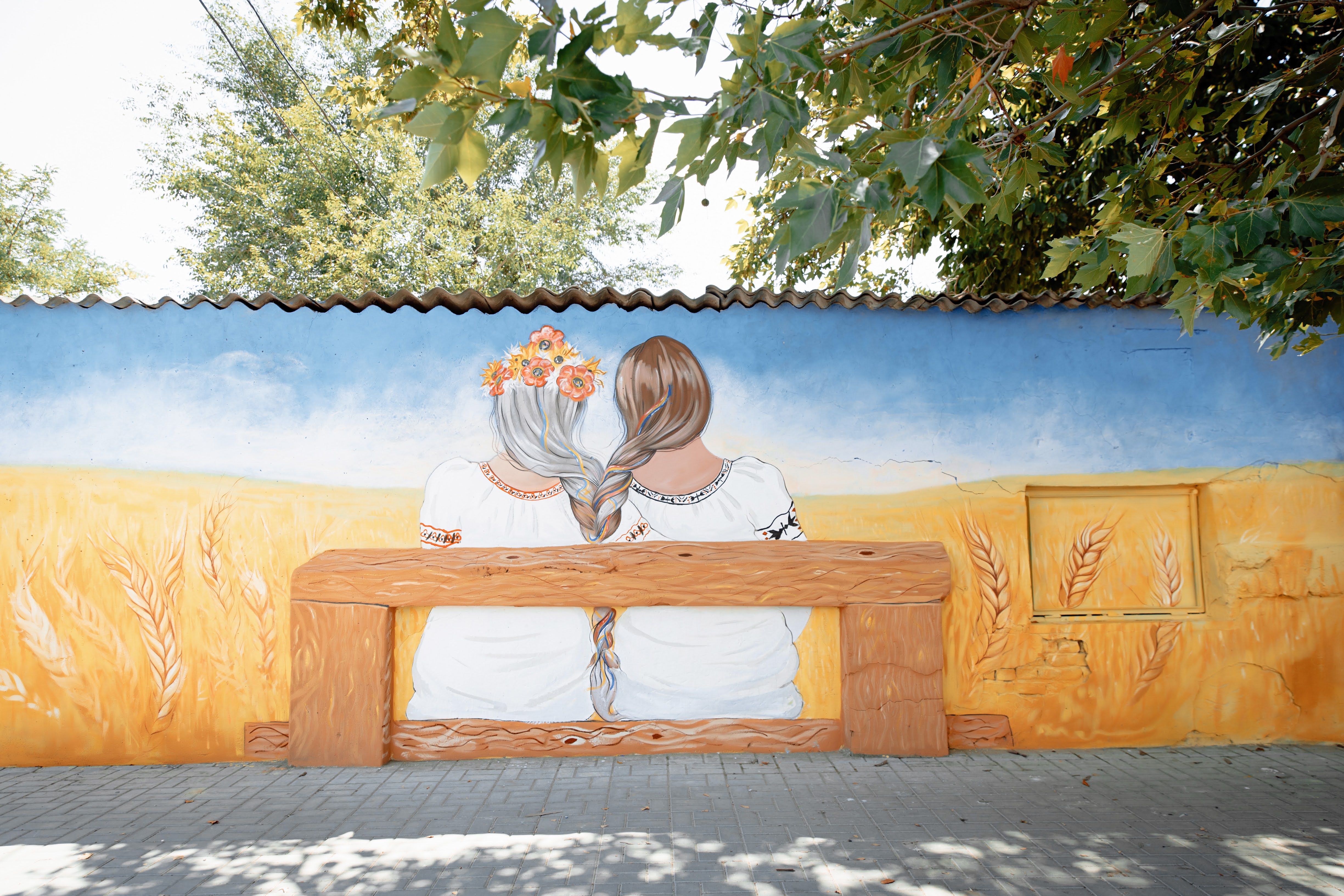 Pictura murală din Cahul „Surori pentru pace” face apel la solidaritate și coeziune socială 