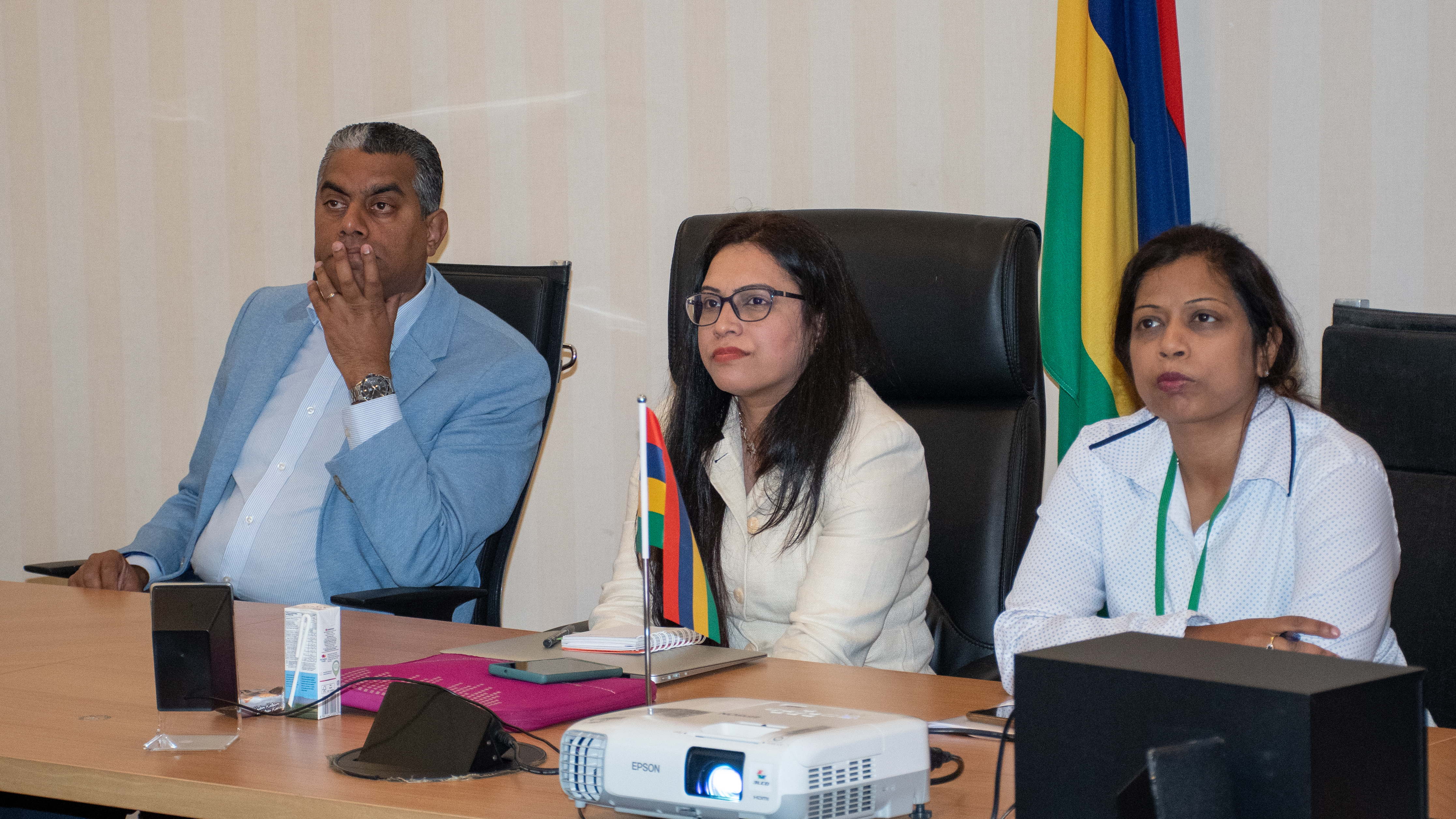 Representatives from the Digital Services and Broadcasting Unit at the Mauritius National Assembly, Harel Mallac Technologies and the UNDP at the kick-off meeting for the Parliamentary ‘e-Document Management System’ project. 