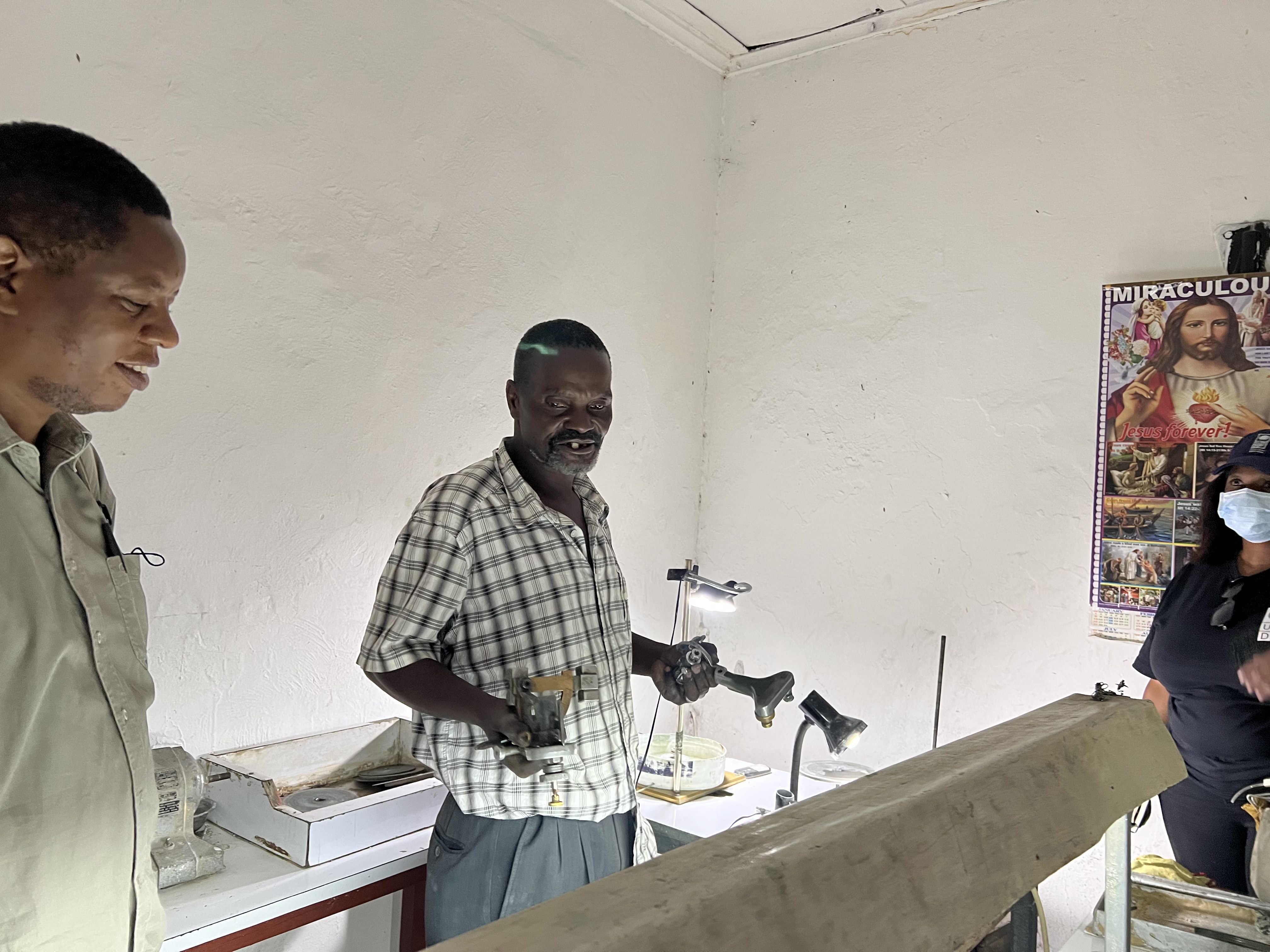 Innovator Darius Mambwe with his gemstone refiner