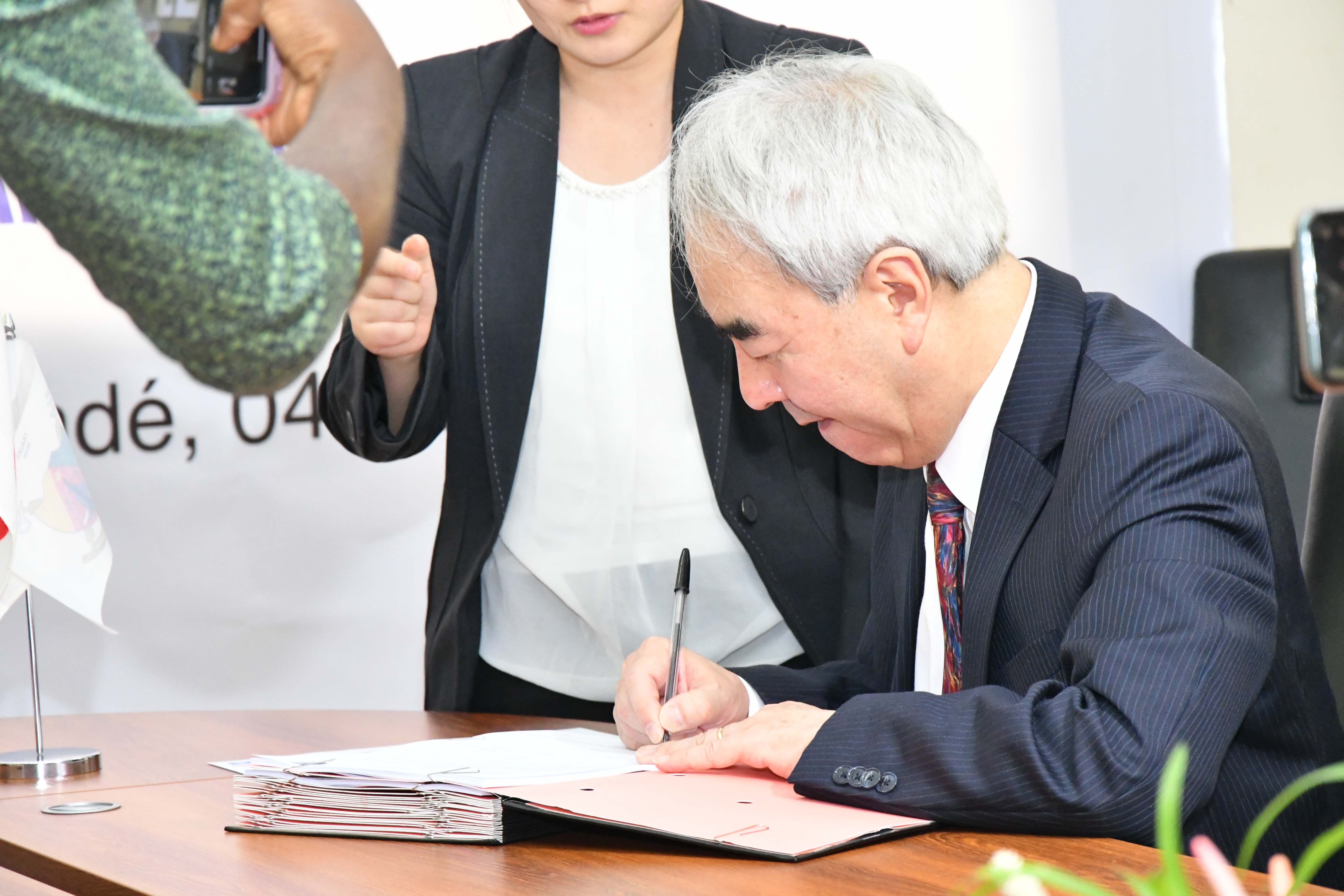 UNDP-CMR- Ambassador of Japan, H.E. Mr TAKAOKA Nozomu during the signing of the partnership-2023