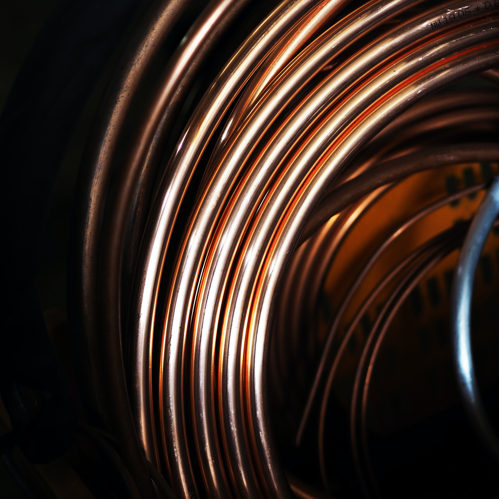 closeup photo of copper