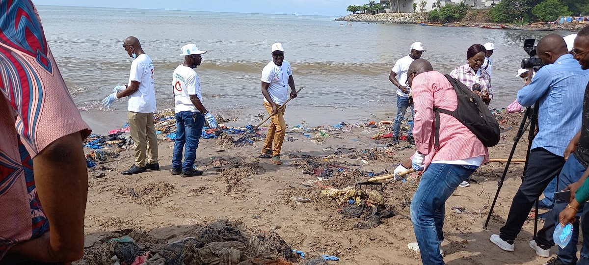Le PNUD s'engage à accompagner la Guinée pour combattre la polution plastique