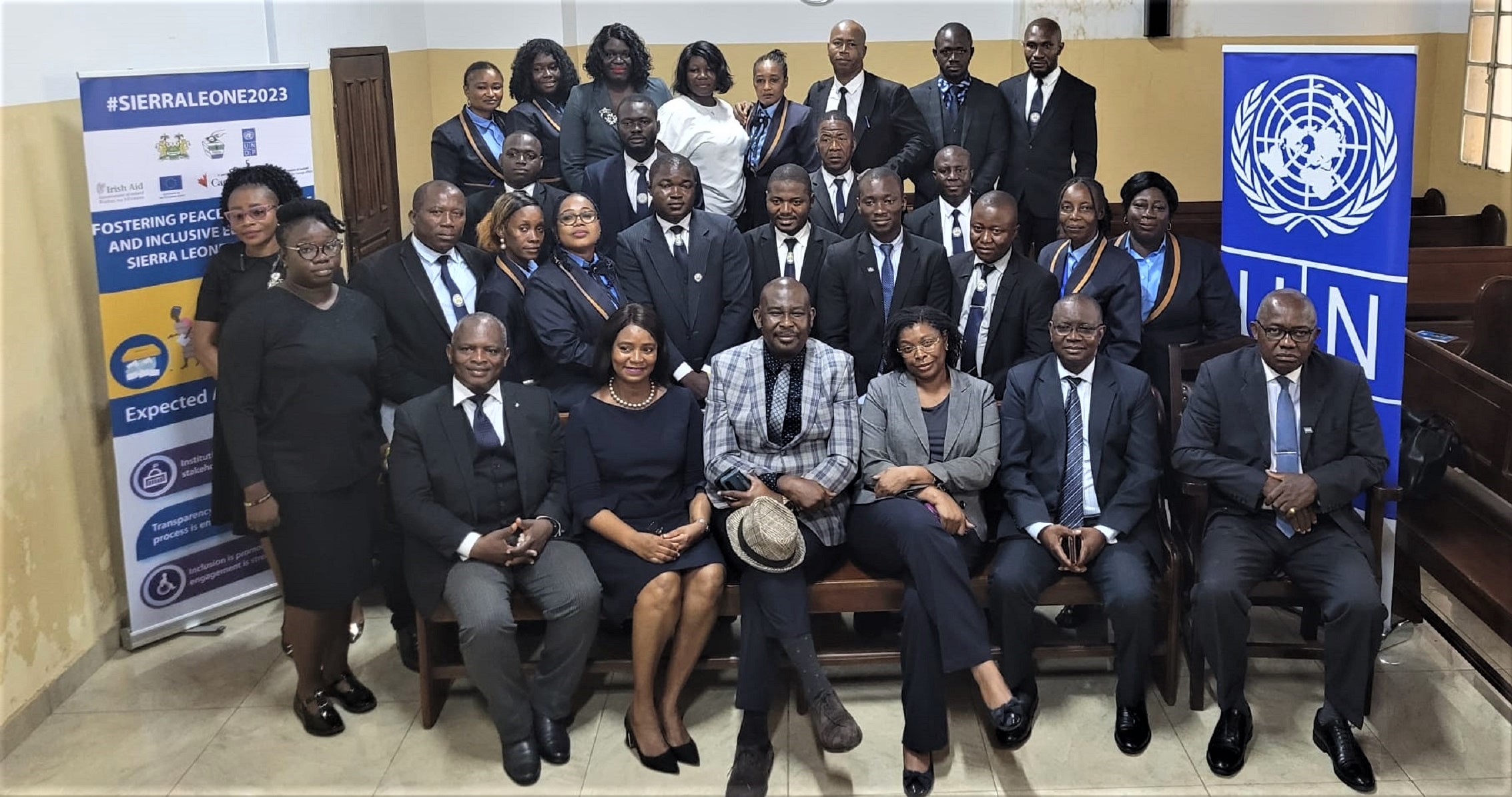 Seated on the front row : The Honorable Chief Justice Desmond Babatunde Edwards(3rd from the left) attends the training of Court Registrars on 9 June