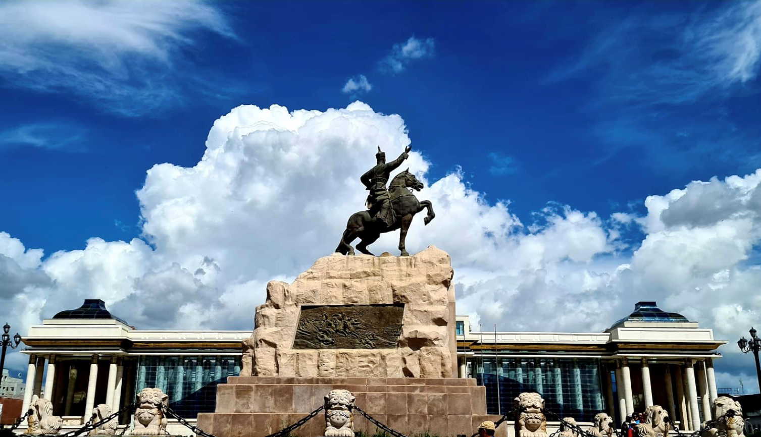 At the heart of Ulaanbaatar, the statue of Damdin Sükhbaatar honours his pivotal role in securing independence from China in 1921.