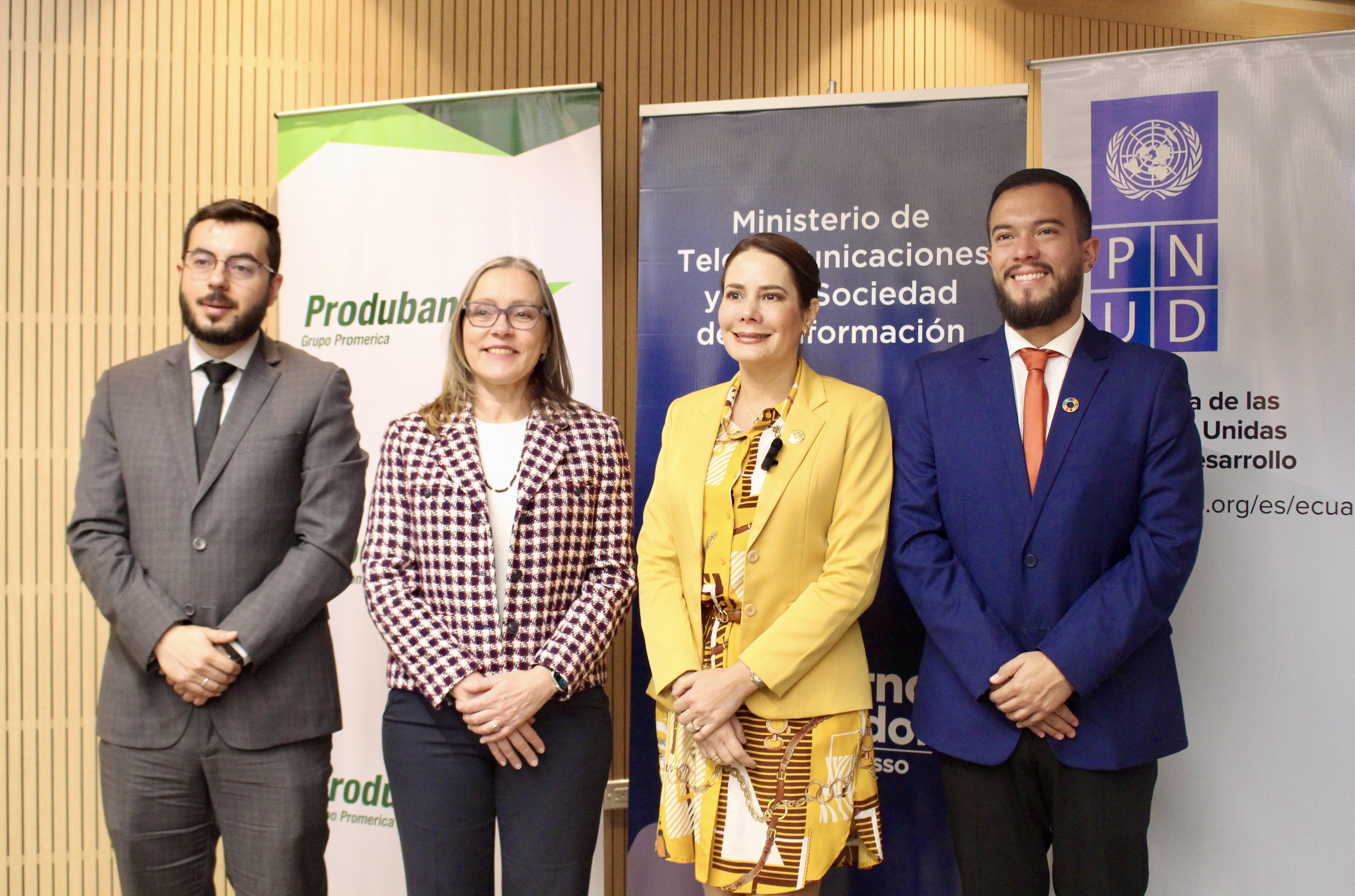 Evento de presentación de resultados “Nivel de Preparación Digital en Ecuador” 