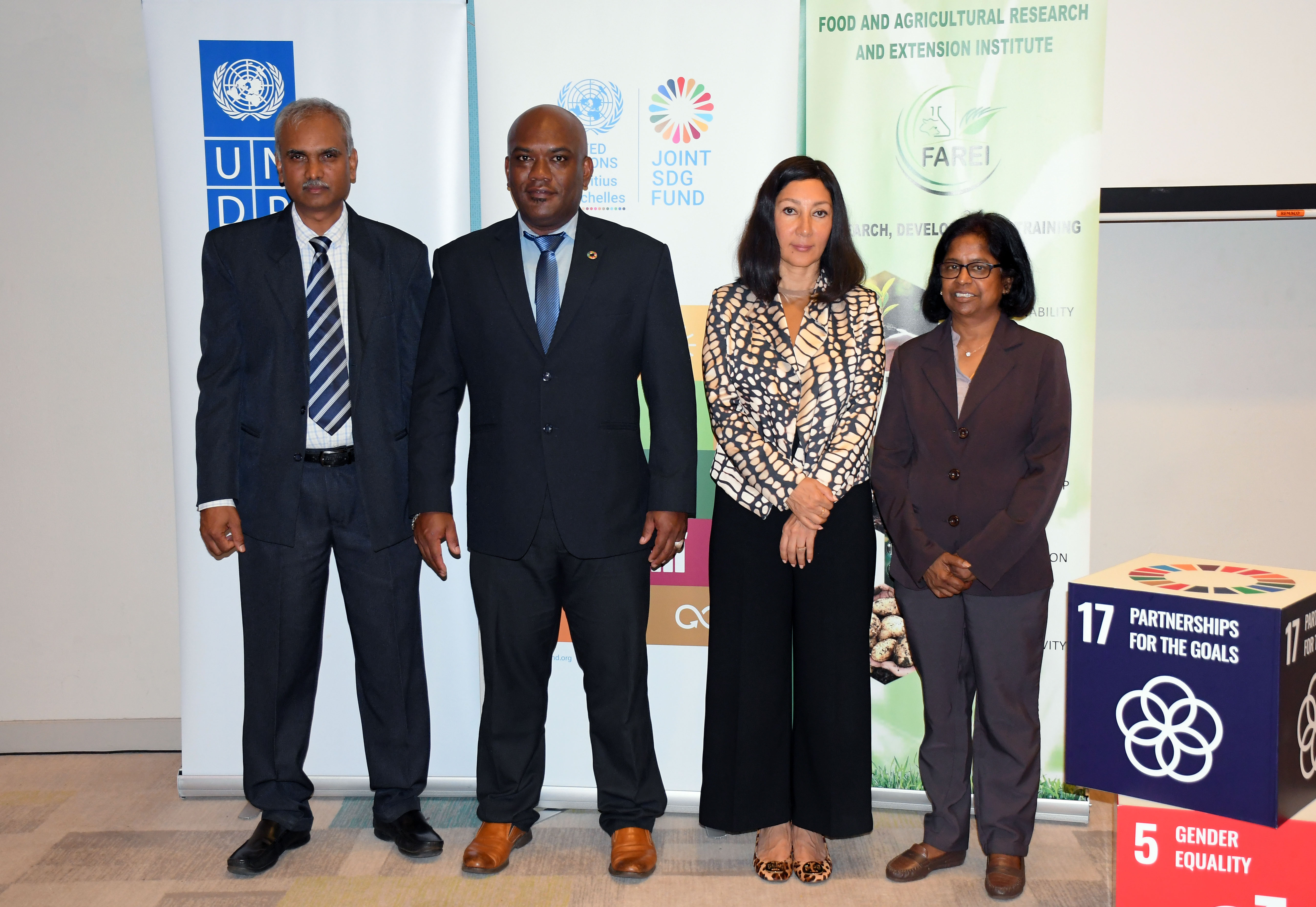 Dr. P. Sookar, Assistant Director, Agricultural Services and officer-in Charge; Mr Jean-Lindsay Azie, UNDP Environment Unit Team Leader; Her Excellency Ms. Lisa Singh, United Nations Resident Coordinator for Mauritius and Seychelles, an Mrs. M. Seenavassen Pillay, acting Chief Executive Officer of FAREI 