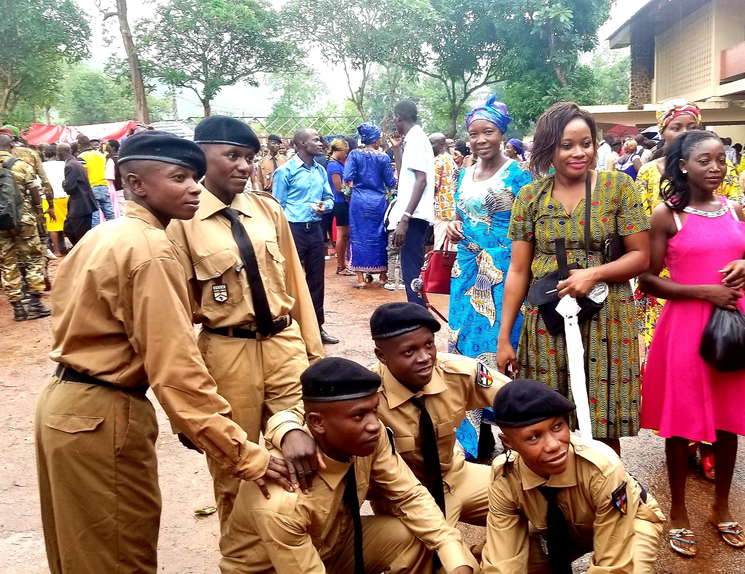 Prison officer students during a course ceremony with families in Bangui, 2019. In CAR UNDP and MINUSCA jointly support the recruitment, training and deployment of corrections officers. 