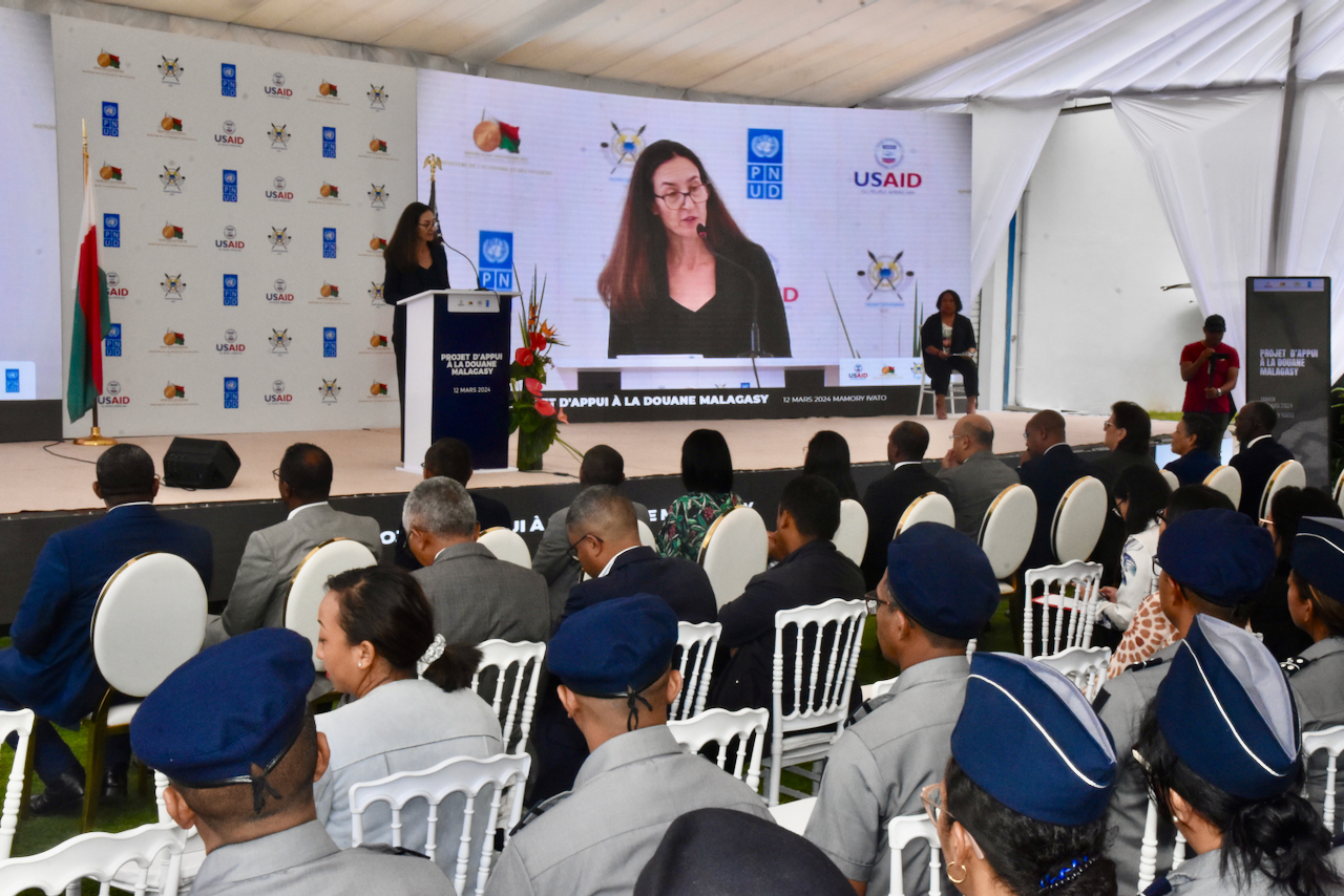 La Représentante résidente du PNUD à Madagascar, lors du lancement du projet d'appui à la Douane Malagasy