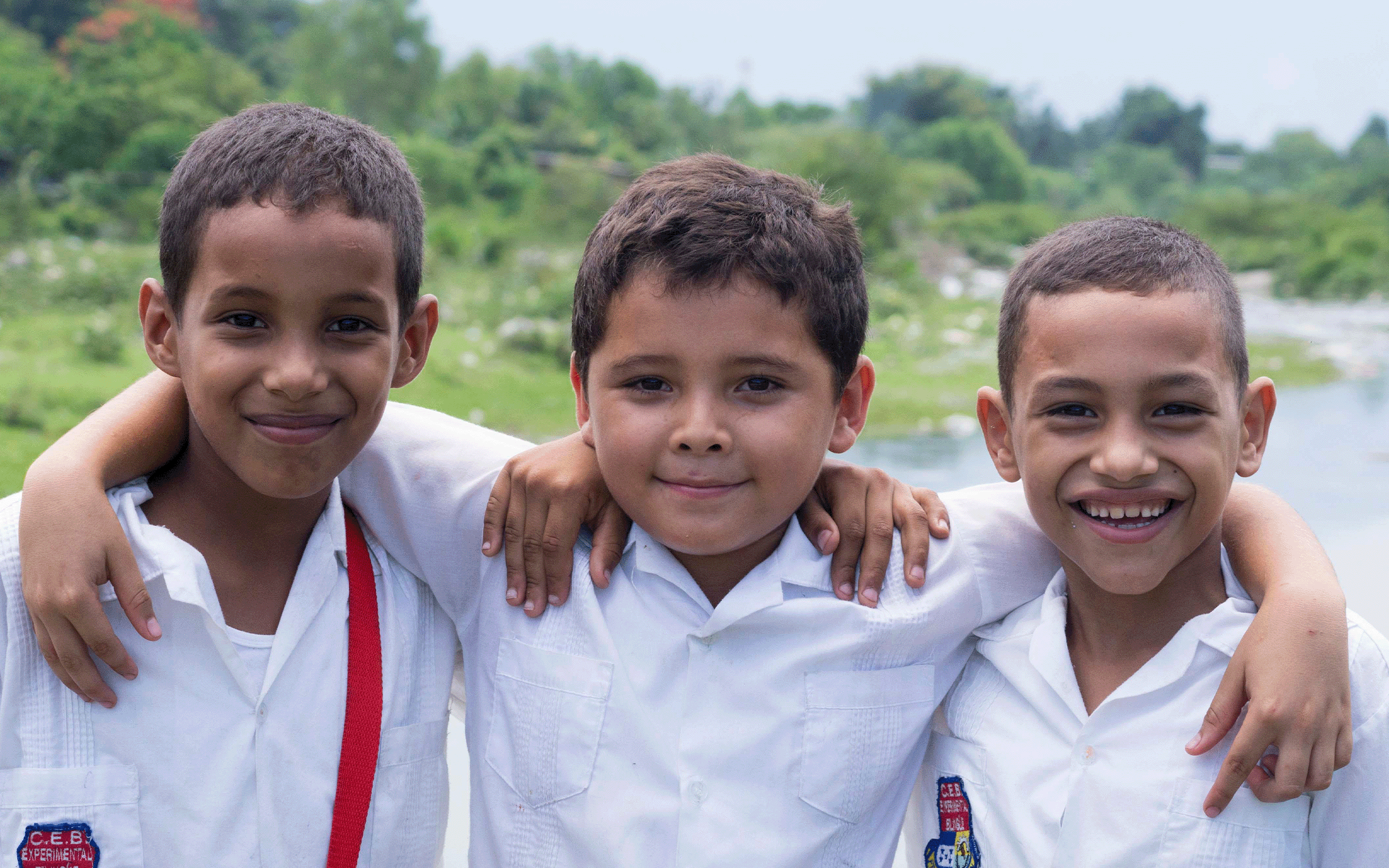 Niños estudiantes hondureños