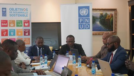 valida la Estrategia de Transición Justa y su Plan de  Inversiones con Perspectiva de Género en Guinea Ecuatorial