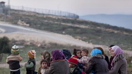 UNDP_CPR_SY_Syrian_refugees_Turkish_border-sq_2013.jpg