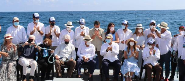 Panamá participó en la ceremonia de ampliación del parque natural de las islas Galápagos, en Ecuador