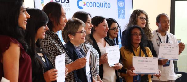 Micronegocios de Quito fortalecen sus habilidades digitales 