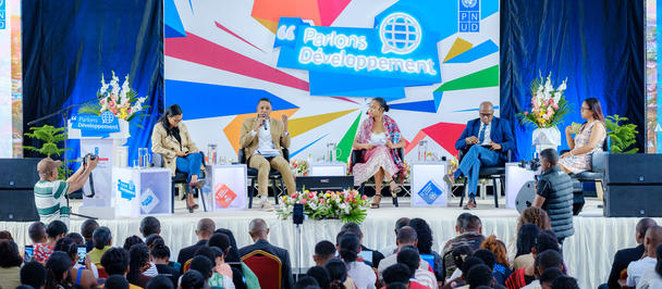 Parlons développement #8 à Tamatave - La jeunesse pour un développement durable et résilient