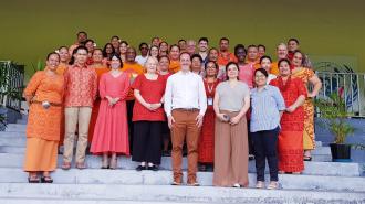 UNDP Samoa people posing for picture on stairs