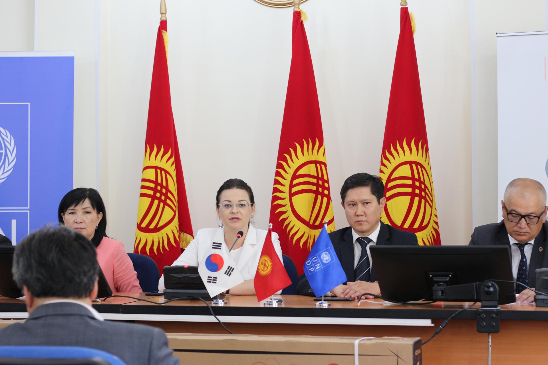 Hotline 118 equipment hand over ceremony at Ministry of Health 