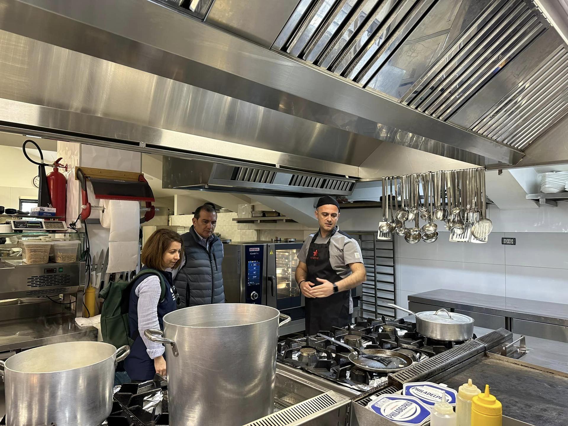UNDP, drawing from its successful implementation in Latin America and the Caribbean, utilized two methodologies: the Supplier's Development Methodology and In Motion.