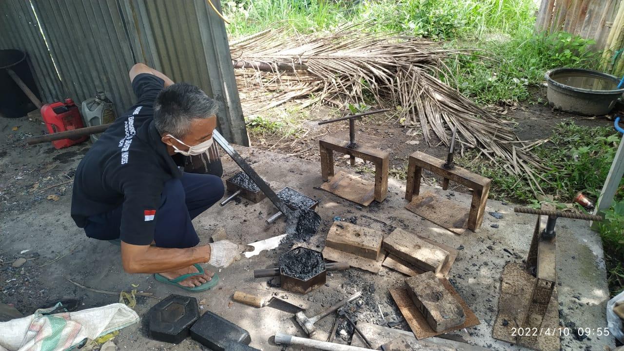The Production of Eco-Blocks by Conplas