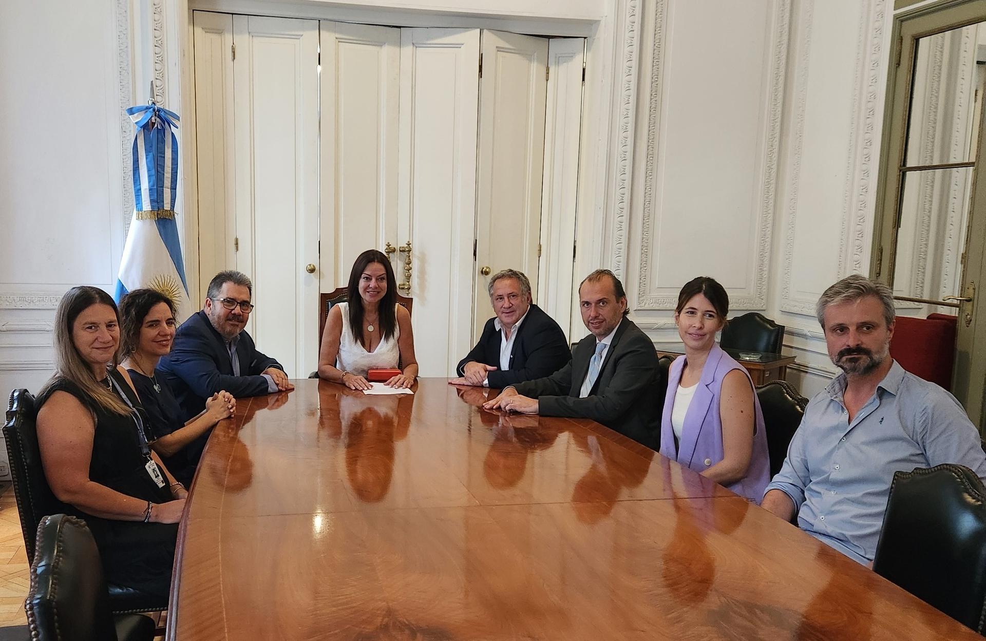 Firma convenio abordaje comunitario