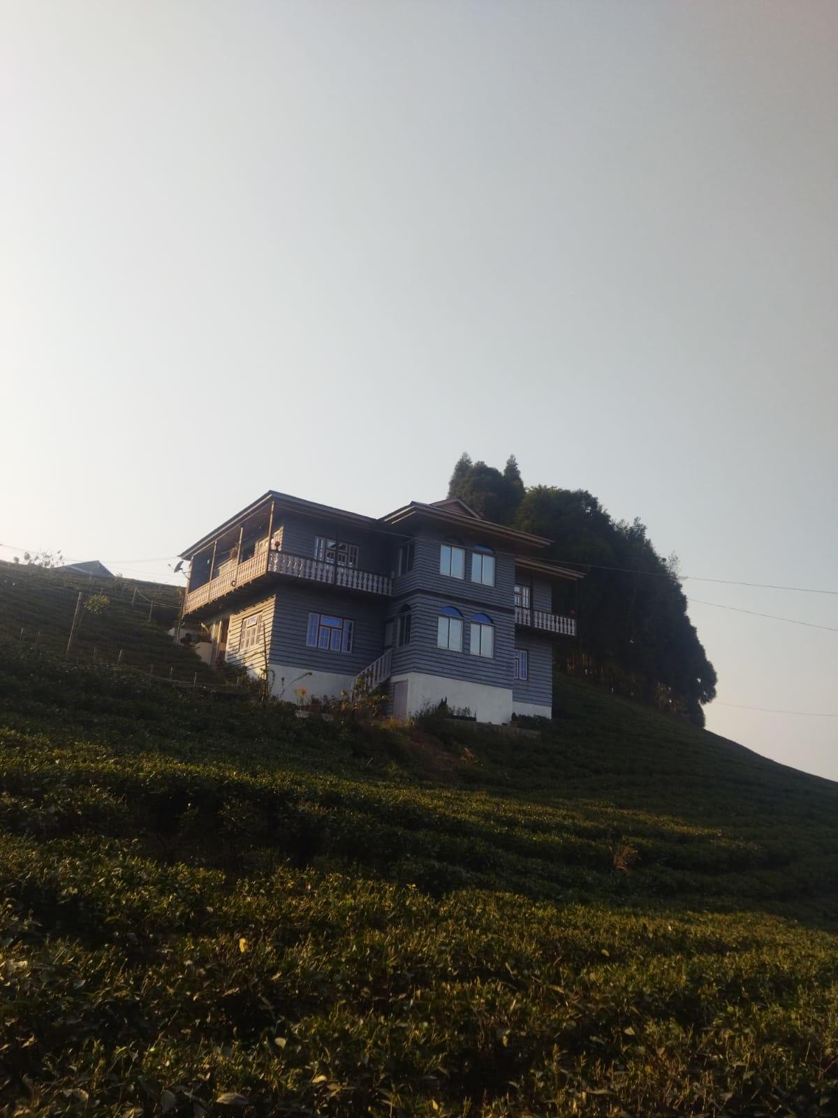 A homestay on a hilltop in Karfok, Ilam