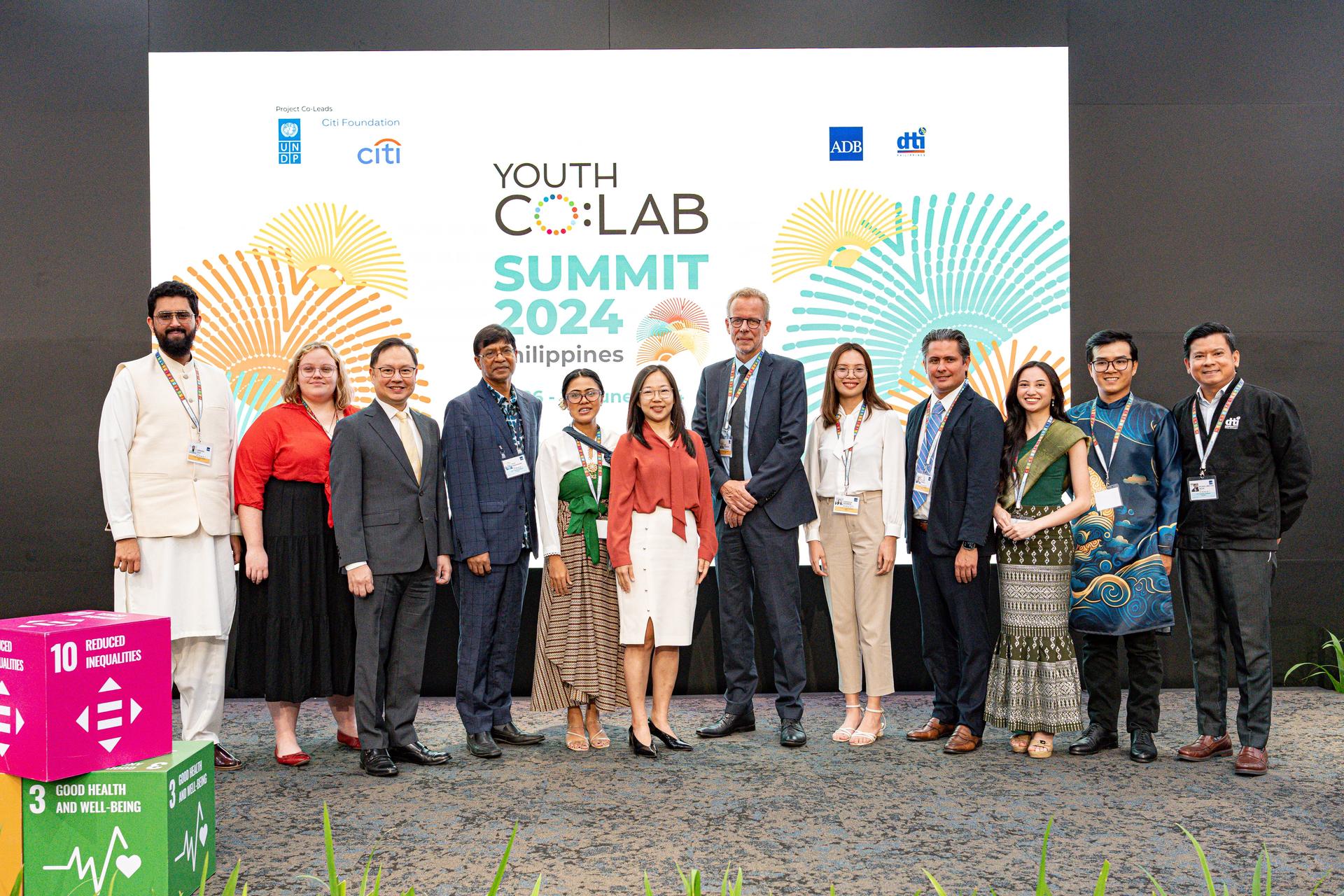 Representatives from Citi and Citi Foundation, UNDP, government and ecosystem partners and young social entrepreneurs at the opening session of Youth CoLab Summit 2024
