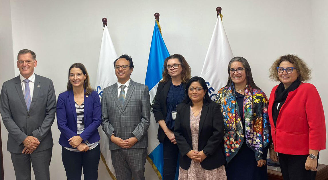 Representantes de Suecia, Suiza, Canadá, Unión Europea, PNUD en Guatemala y SEGEPLAN