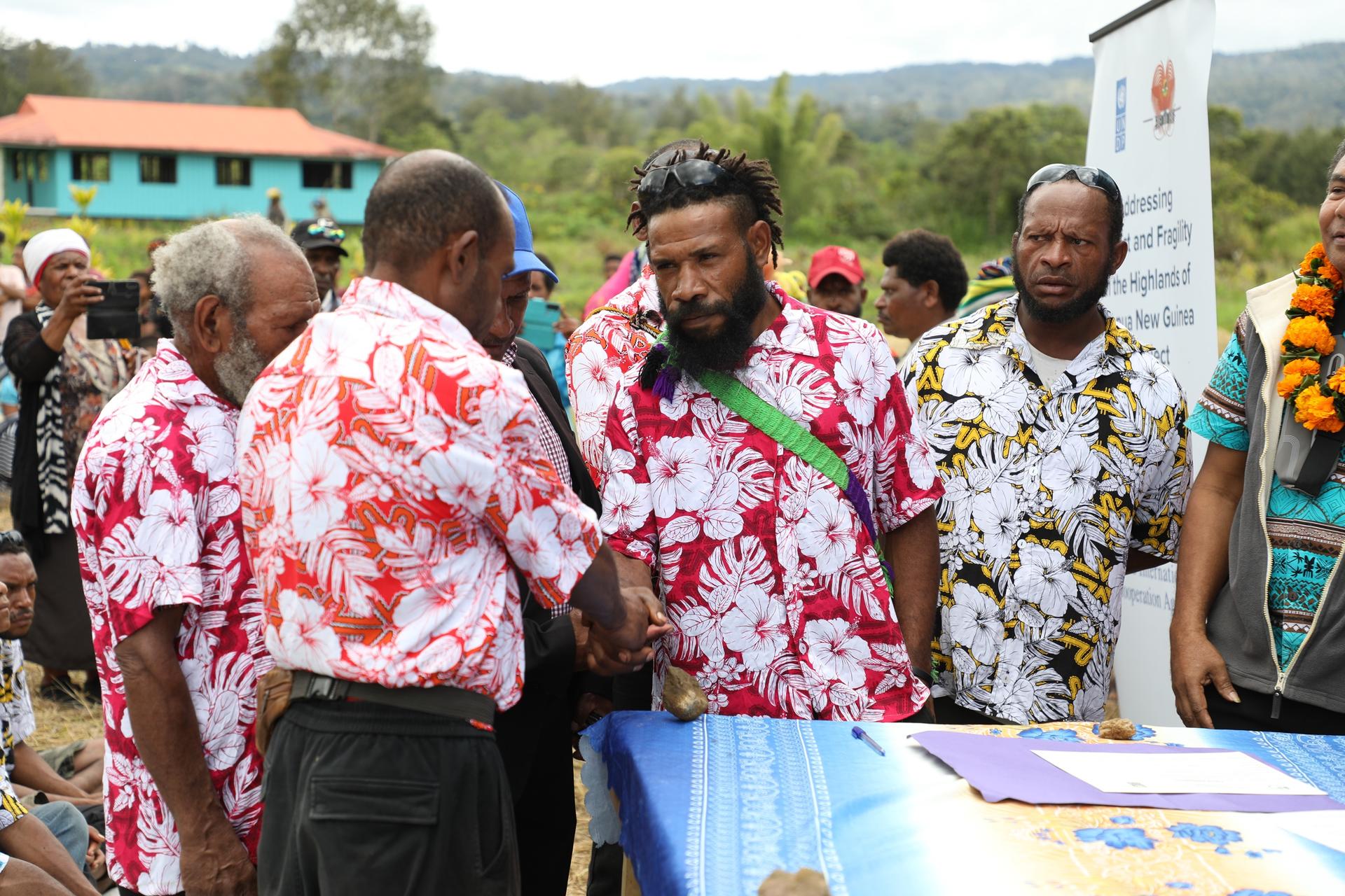 Signing a Peace Agreement in Papua New Guinea 