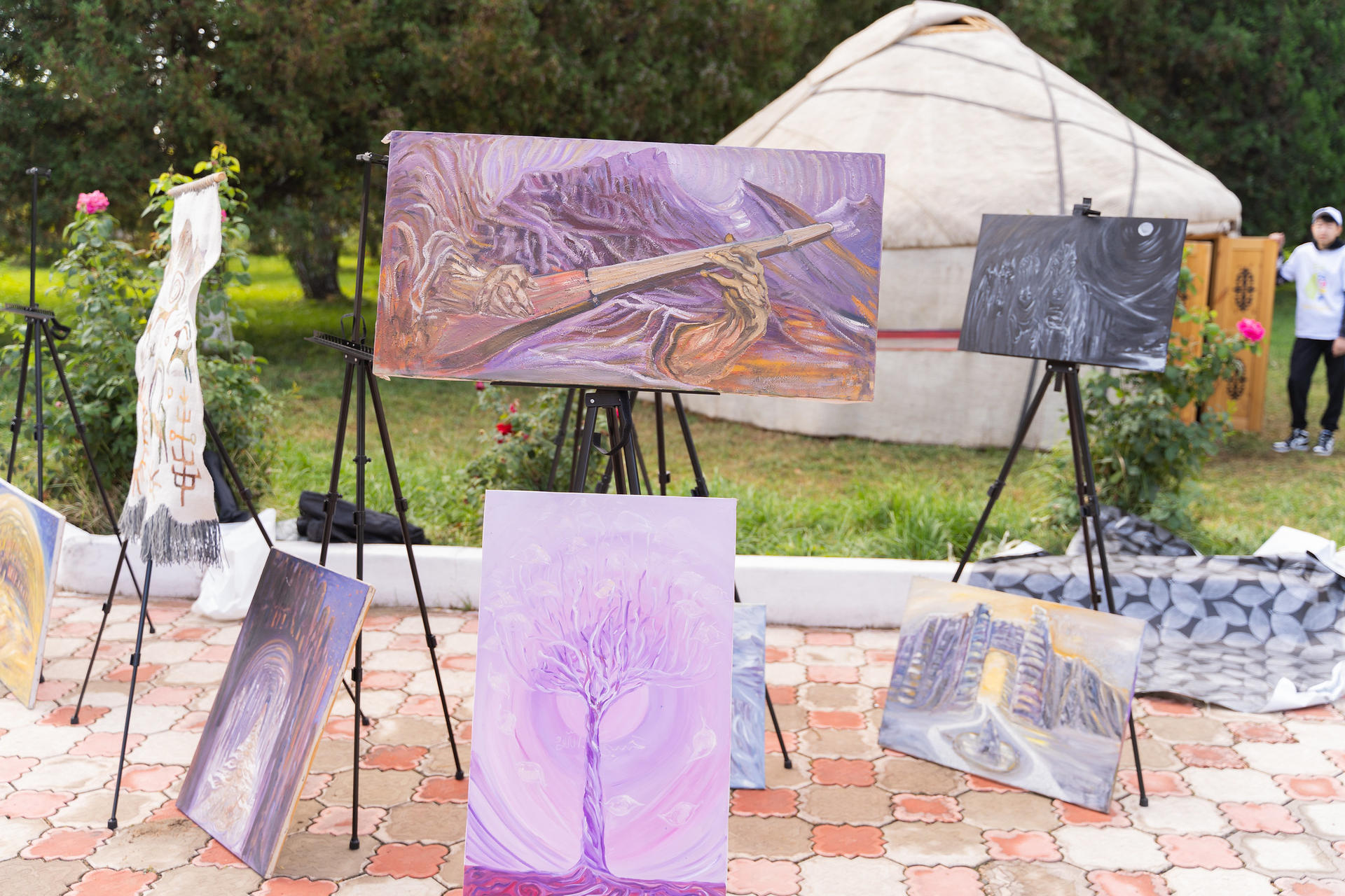 photo exhibition of paintings