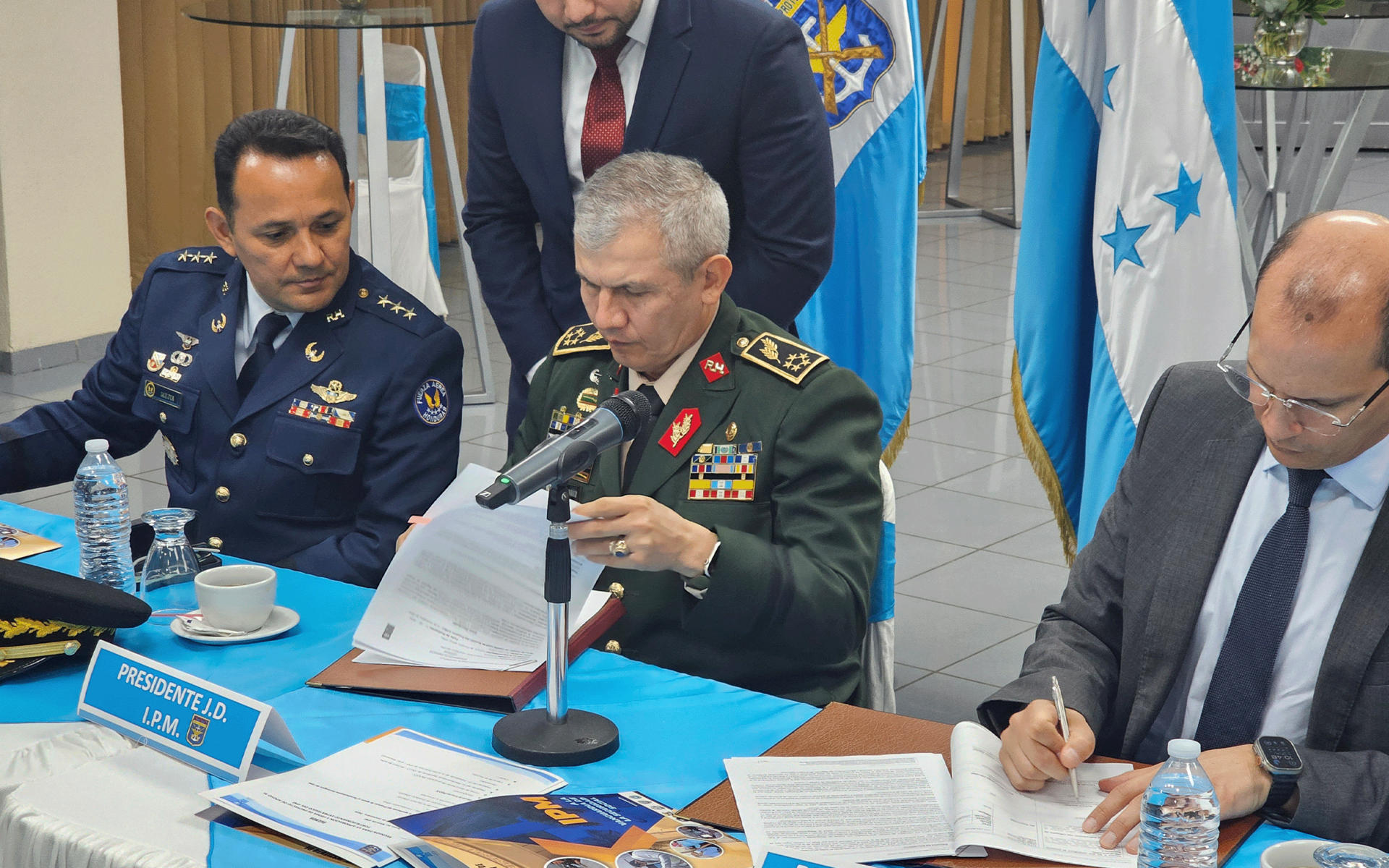 El Instituto de Previsión Militar (IPM) recibirá apoyo técnico del Programa de las Naciones Unidas para el Desarrollo (PNUD) para fortalecer la previsión social de sus afiliados