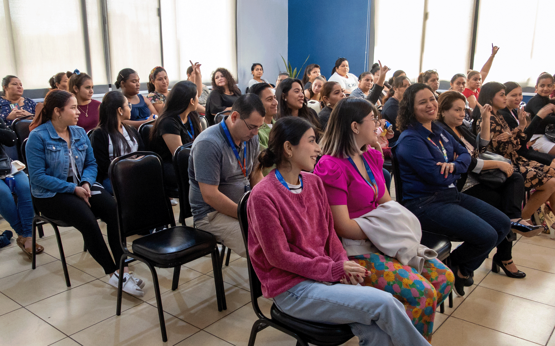 Mujeres migrantes retornadas capacitadas en el marco del proyecto Respuesta Trinacional para una Movilidad Humana Digna, Pacífica e Inclusiva en el Norte de Centroamérica