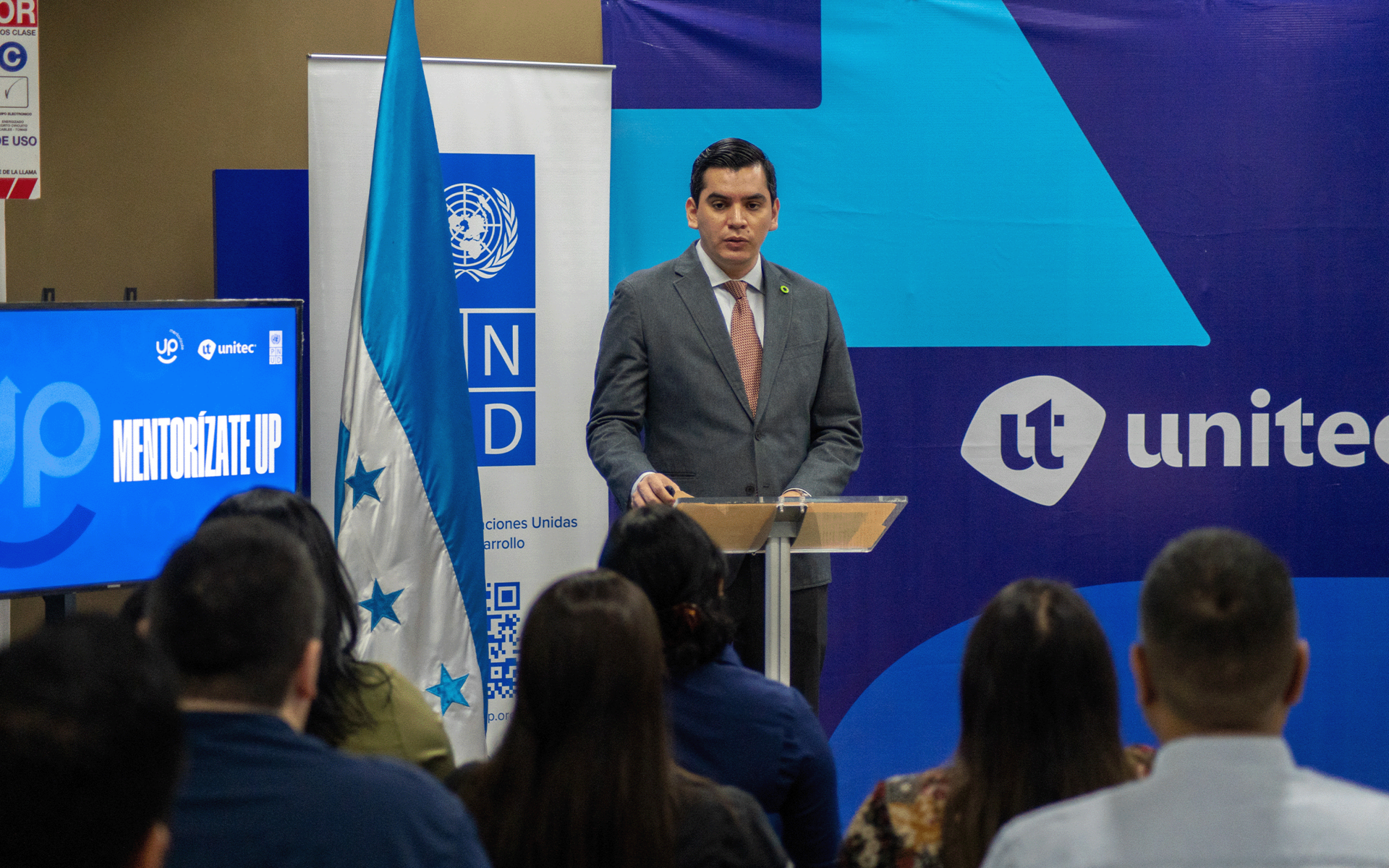 Lanzamiento del programa piloto de mentoría "Mentorízate UP"
