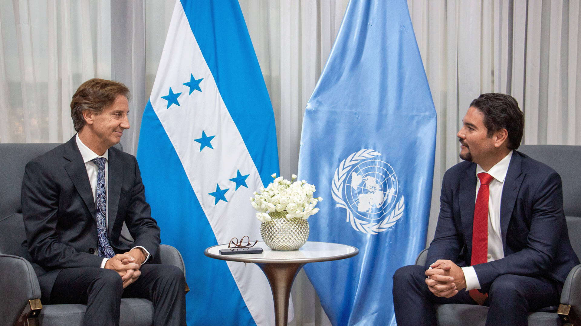 Reunión con el Canciller de Honduras durante acto entrega de Cartas Credenciales de Alessandro Fracassetti como nuevo Representante Residente del PNUD en Honduras