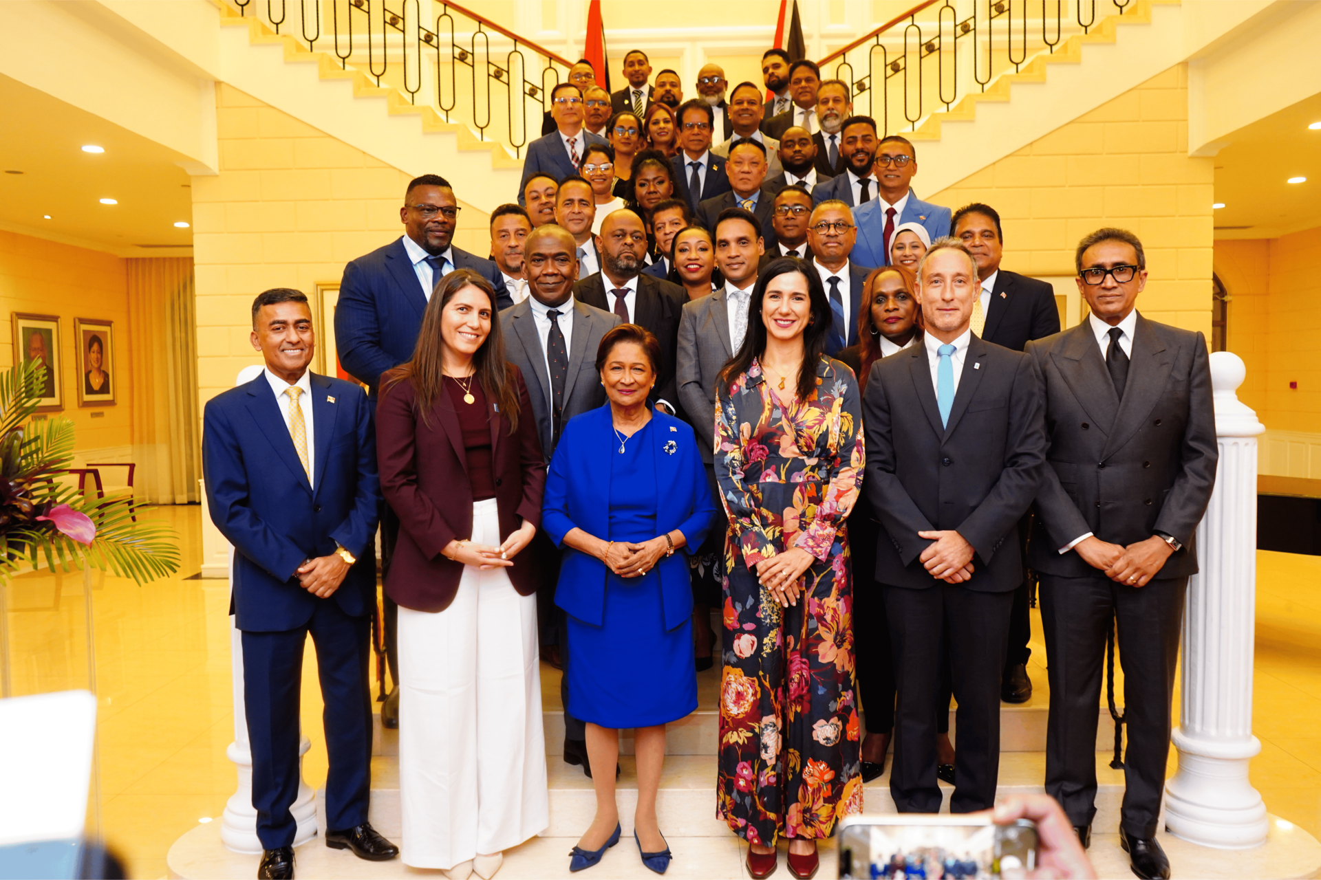 The Prime Minister of Trinidad and Tobago along with Representatives from UNDP RBLAC and UNDP Trinidad Country Office (at front) with the Cabinet of the Government of Trinidad and Tobago