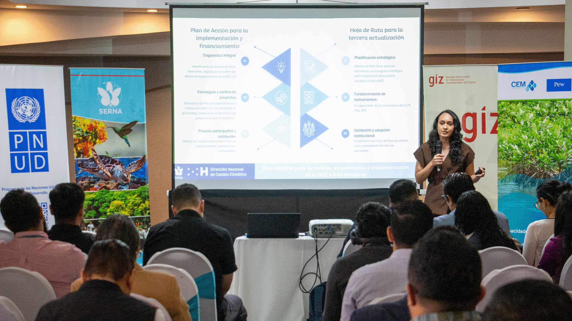 Taller participativo para actualizar medidas de mitigación, inclusión social y financiamiento de la NDC 3.0