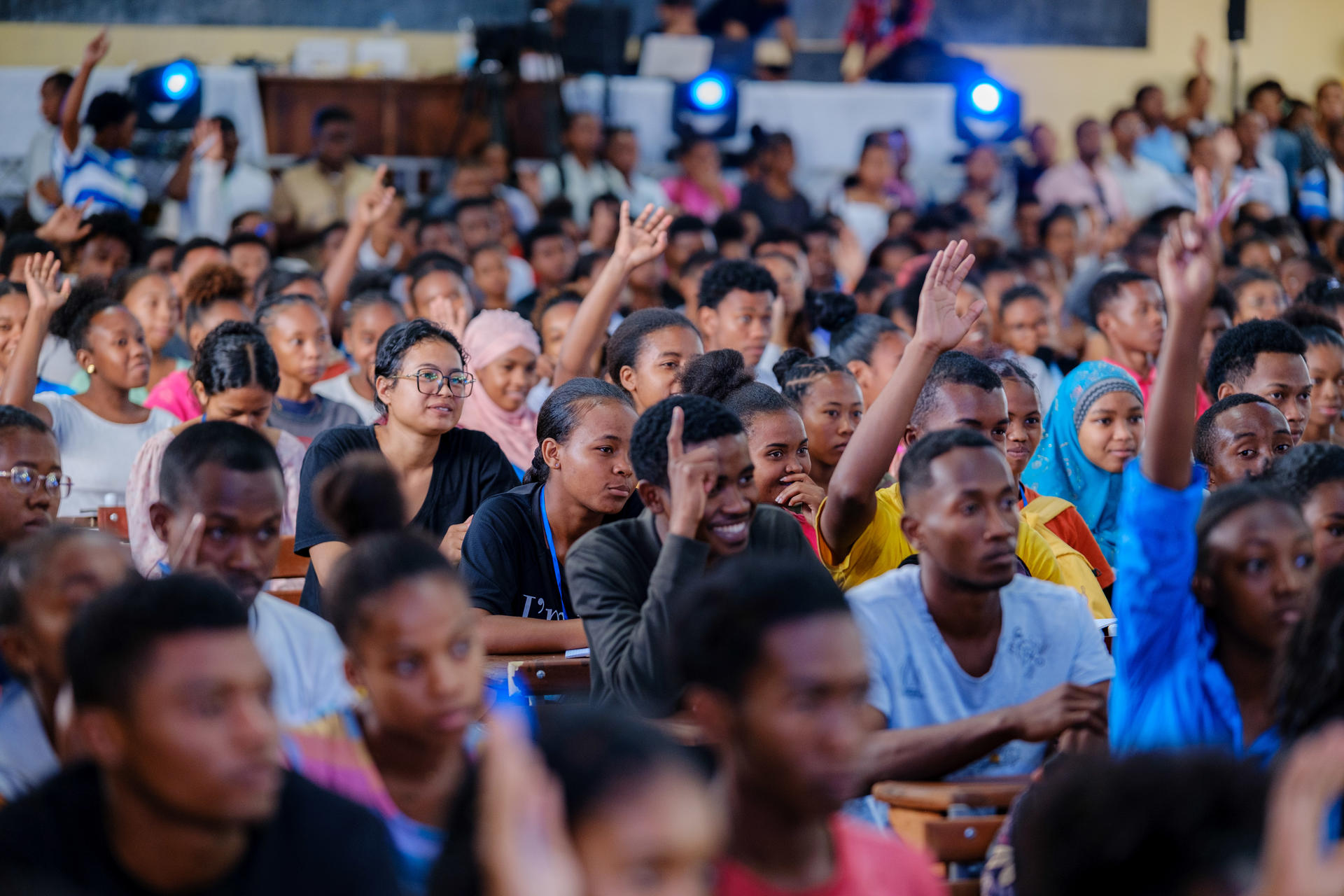 Interaction du public au Parlons développement Toamasina