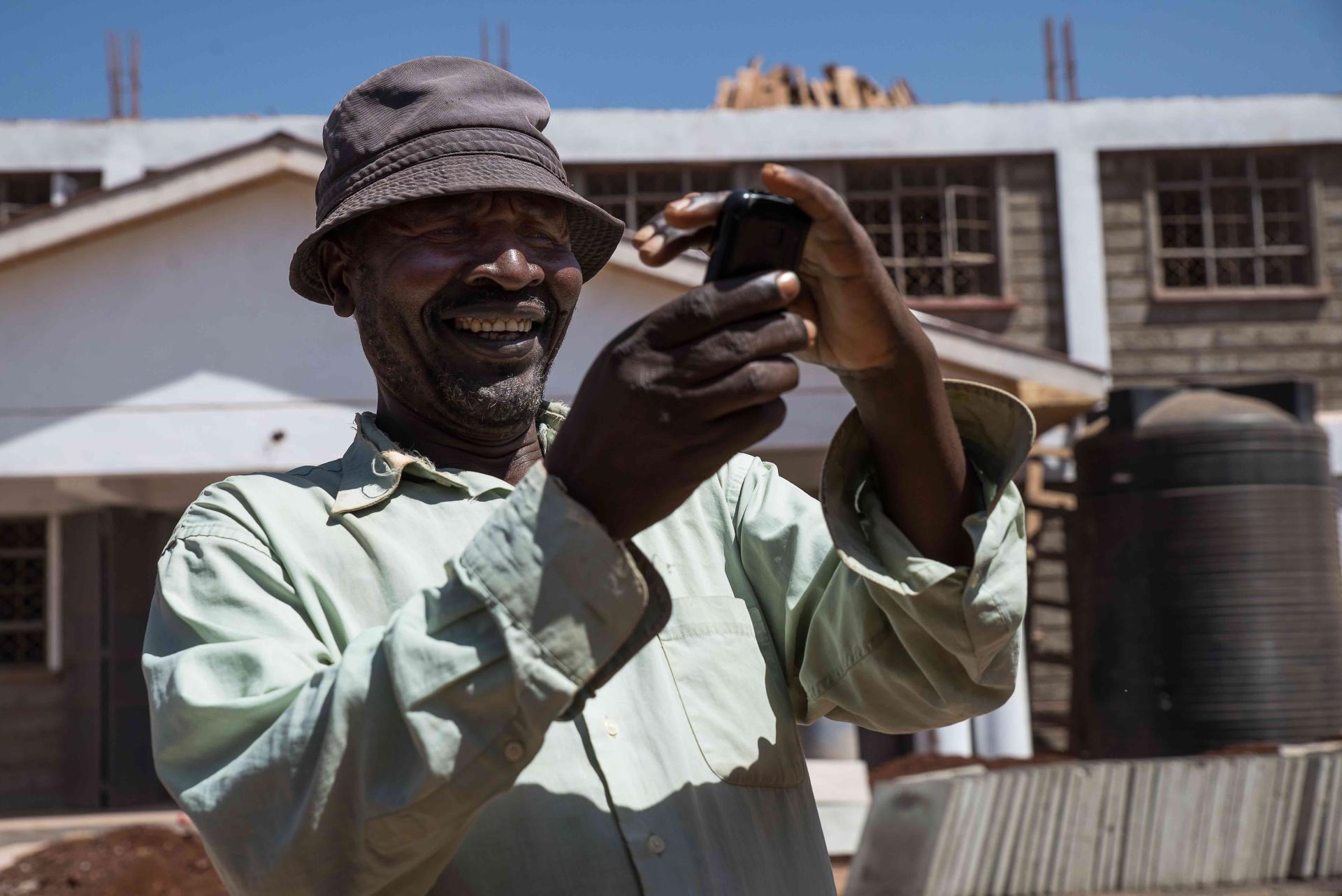 AccLab_mobile_money_credits_UNDP_Kenya_Amunga_Eshuchi.jpg
