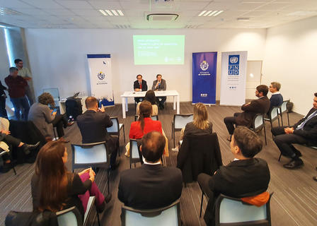 Apertura de actividad por el Día Mundial del Medio Ambiente. De izquierda a derecha: Robert Bouvier, ministro de Ambiente; Alfonso Fernández de Castro, representante residente del PNUD. 
