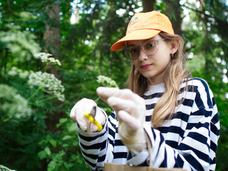 a woman wearing a hat