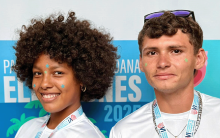 Jóvenes participantes del Congreso Municipal de la Juventud 2025 en Roatán