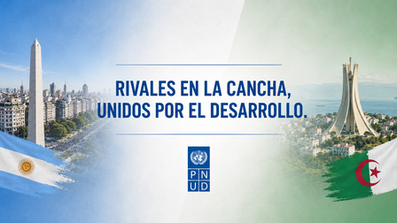 Banner with slogan 'RIVALES EN LA CANCHA, UNIDOS POR EL DESARROLLO', flags on both ends and UN logo.